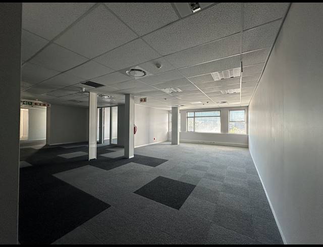 680M² OFFICE TO LET IN CENTURION CENTRAL
